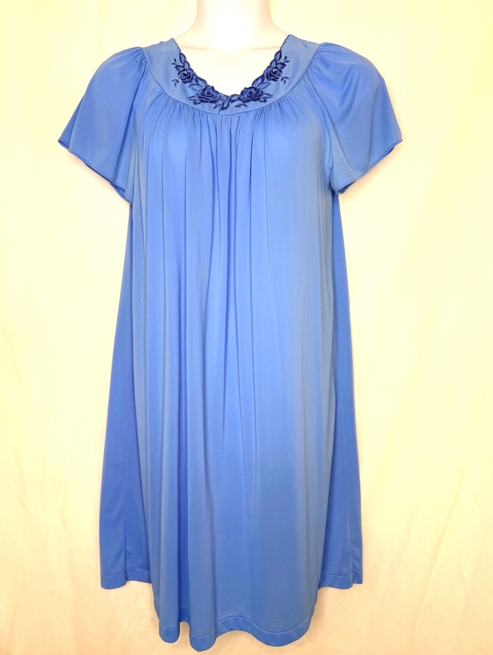 Shadowline Petals 36280 Bluebell Nylon Nightgown